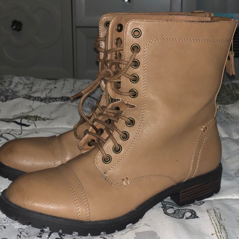 NEW TAN Call It Spring combat boots SIZE 7.5